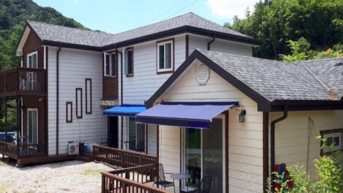 Jecheon House | Jecheon Byeoldongjari Pension