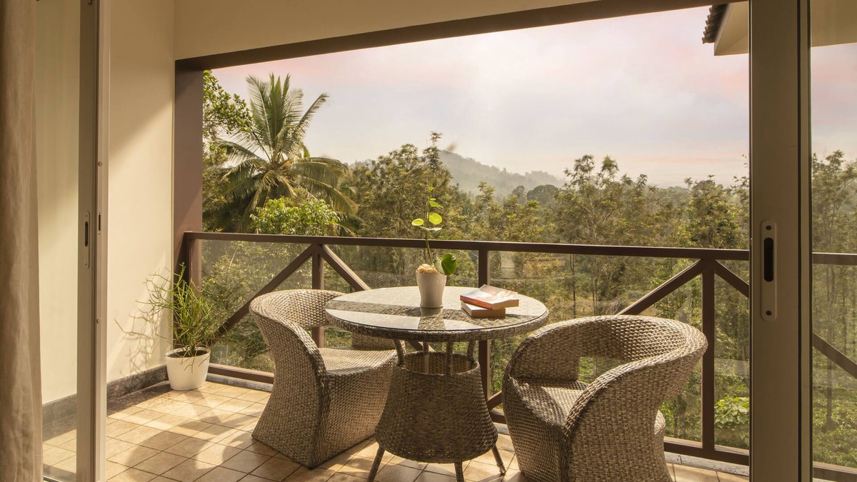 Vayittiri Hotel | Jeevess Retreat Wayanad