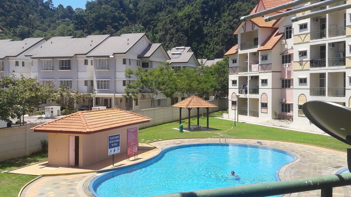 Ulu Kinta Apartment | Jeffrey Homestay Ipoh R (A-1-30) at Lost World of Tambun, Ipoh, Perak, Malaysia.