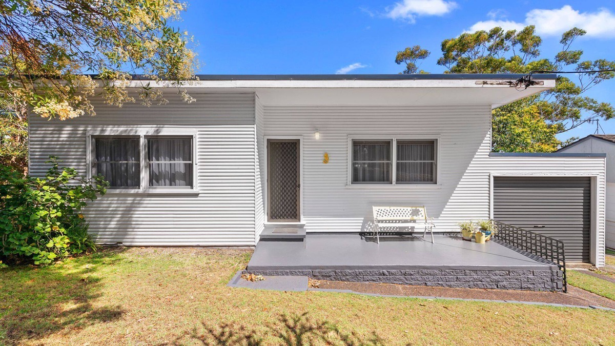 Shoal Bay Cottage | Jen's Place. a charming vintage cottage that embodies the essence of classic coastal living.