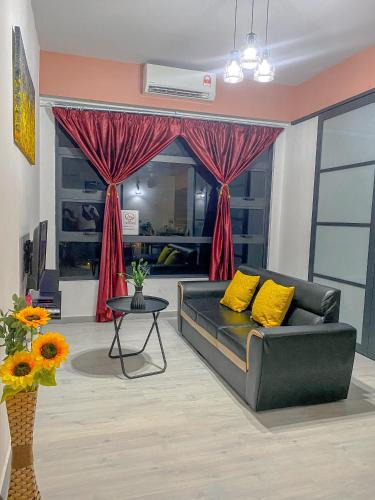 Downtown Kota Kinabalu Apartment | Jesselton Quay By Ira Kkinabalu Homestay