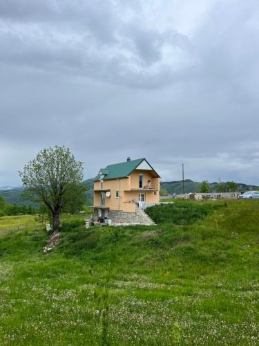 Savnik House | Jezerina