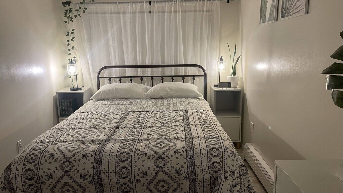 Queens Apartment | JFK cozy apartment close to all