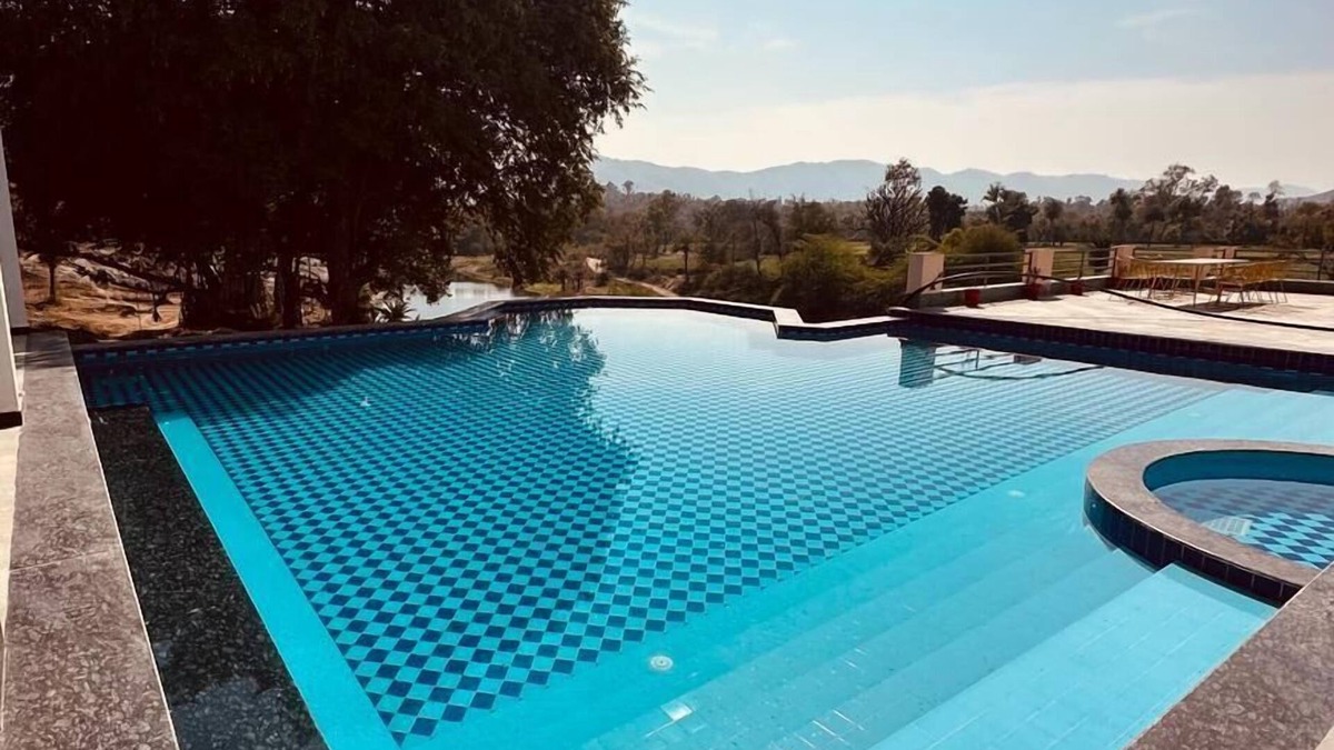 Jharol Hotel | Jhadol Bagh