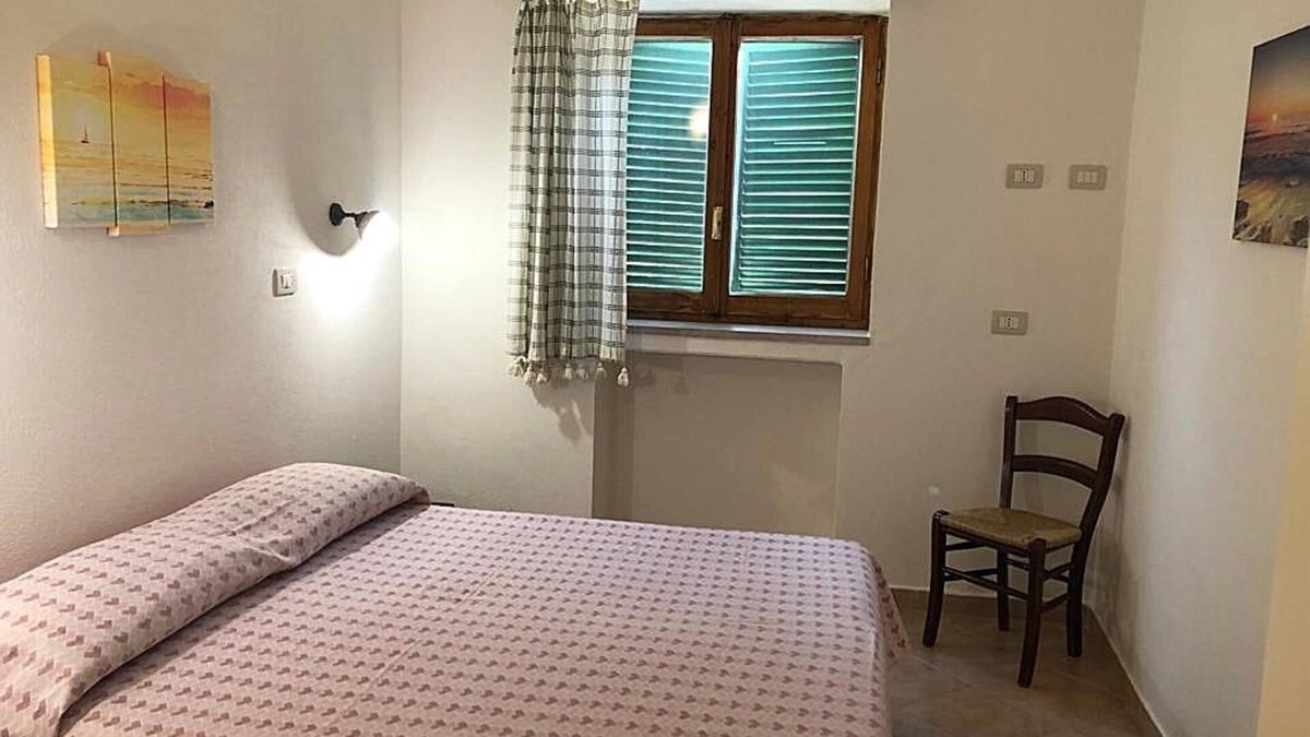 Dorgali Apartment | Joan House surrounded by greenery