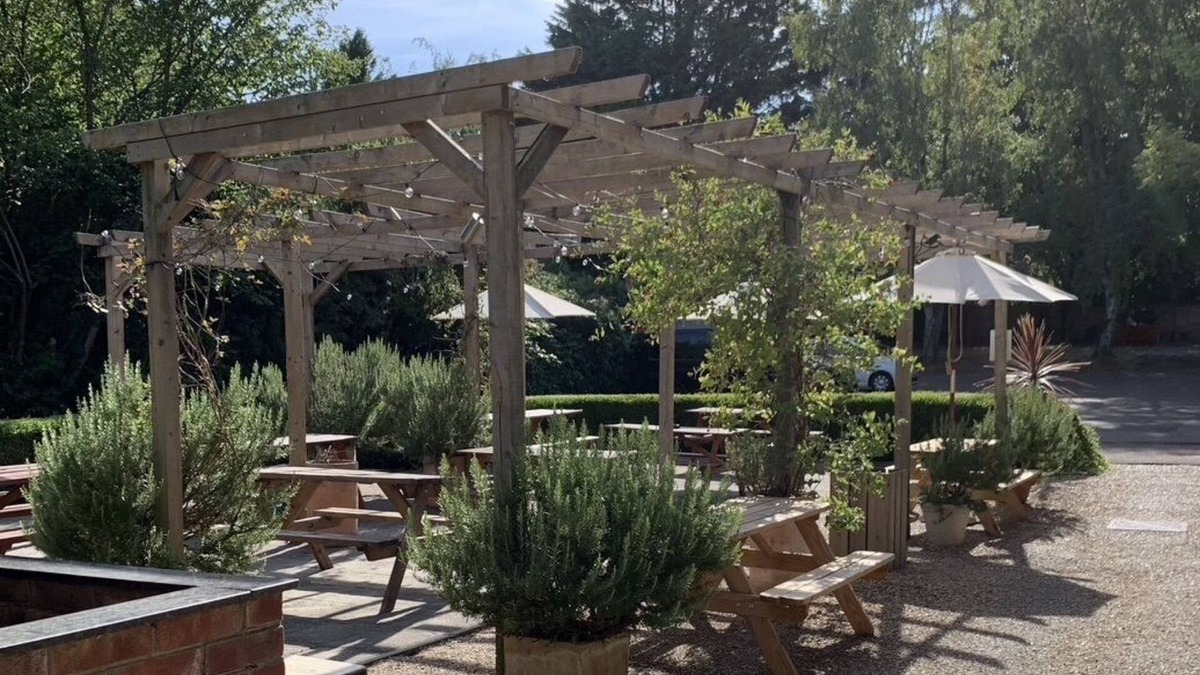 Duxford Hotel | John Barleycorn