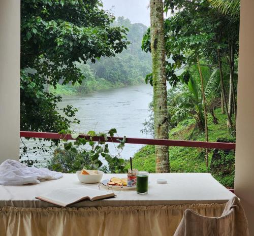 Elappara House | John's Heaven Valley