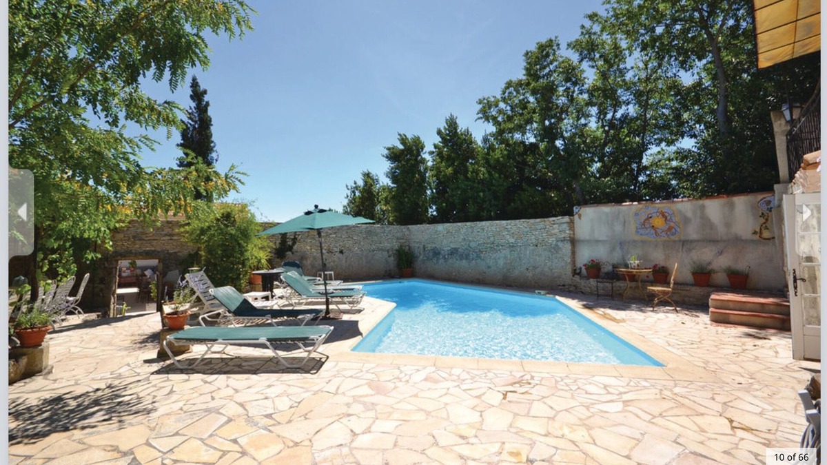 Saint-Maximin House | Joie de Vivre 2 adjoining 18th century stone houses in southern France