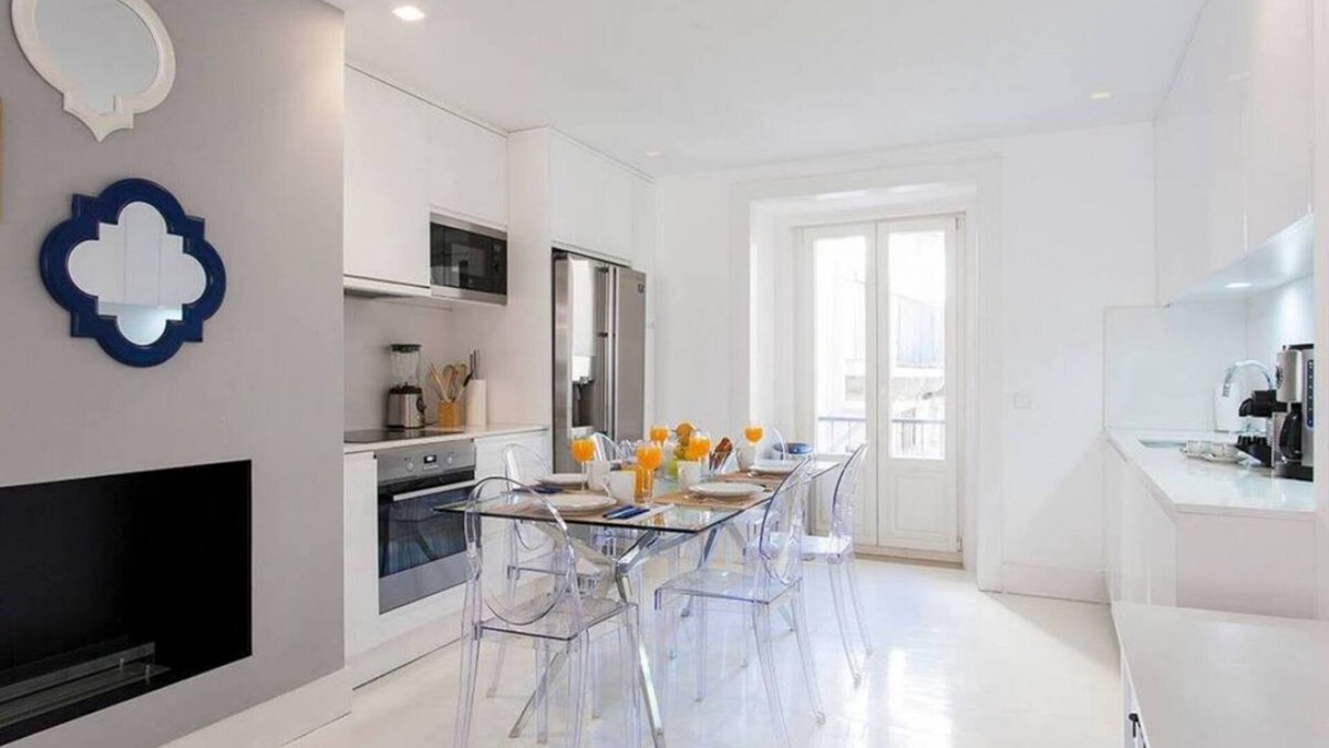Santa Maria Maior Apartment | JOIVY Gorgeous 2-bed home, 3 mins from Lisbon Cathedral
