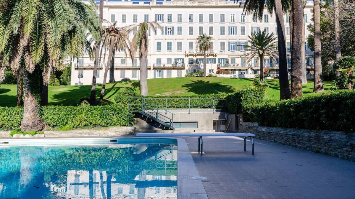 Nervi Apartment | JOIVY Lovely Apt with Communal Pool in Nervi
