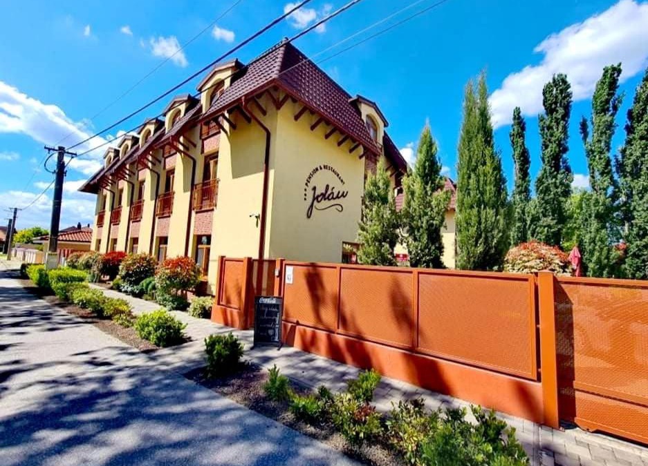 Cicov House | Jolán Pension & Restaurant