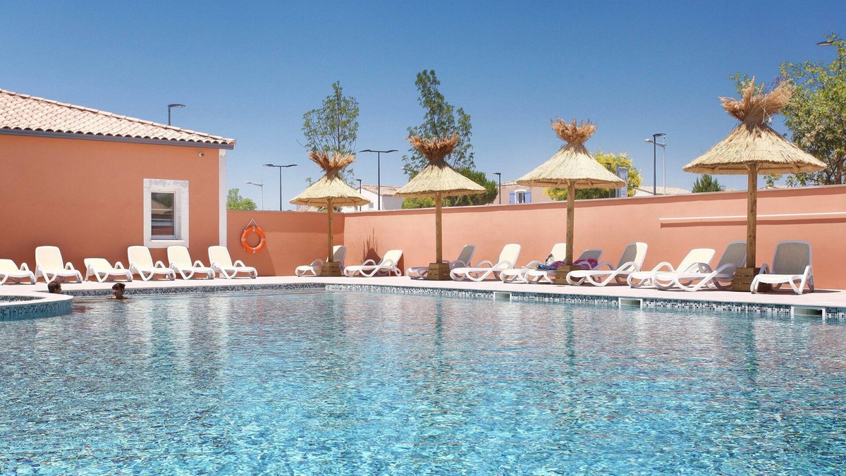 Aigues-Mortes Condo | Joli Appartement avec Accès Piscine Extérieure