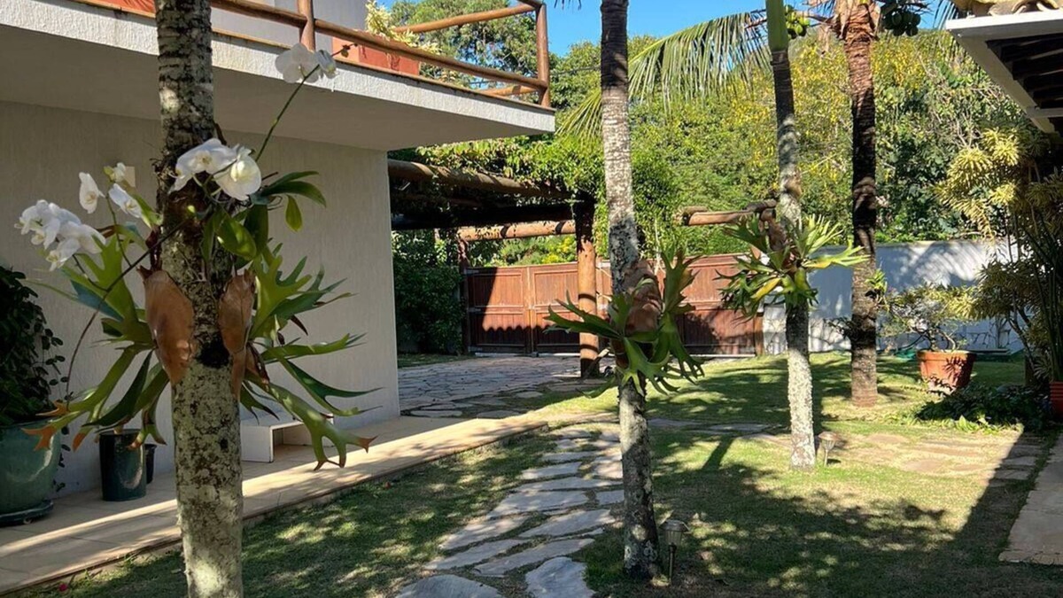Tucuns House | Jolly Tucuns Beach and Accommodation