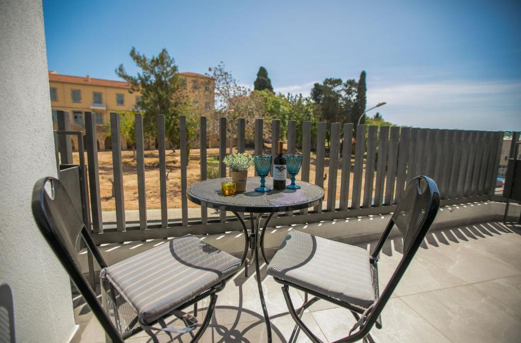 Old Town Apartment | Joseph'Spot Paphos Center