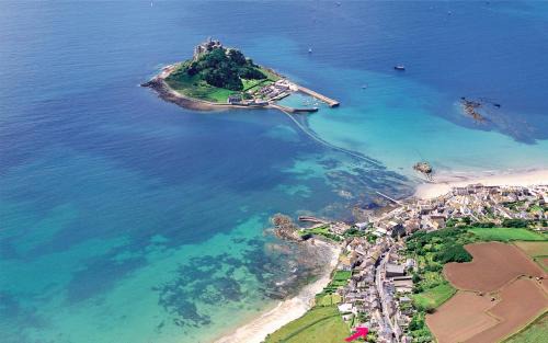 Marazion House | Jowders Cottage
