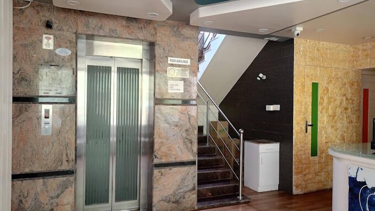 Bommasandra Hotel | Joy Lux Stay