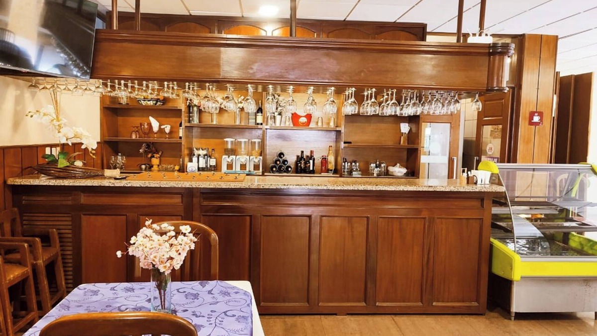 Camiri Hotel | JR HOTEL