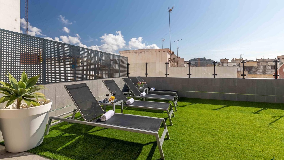 La Trinidad Apartment | Juan de Austria 3A Living4malaga