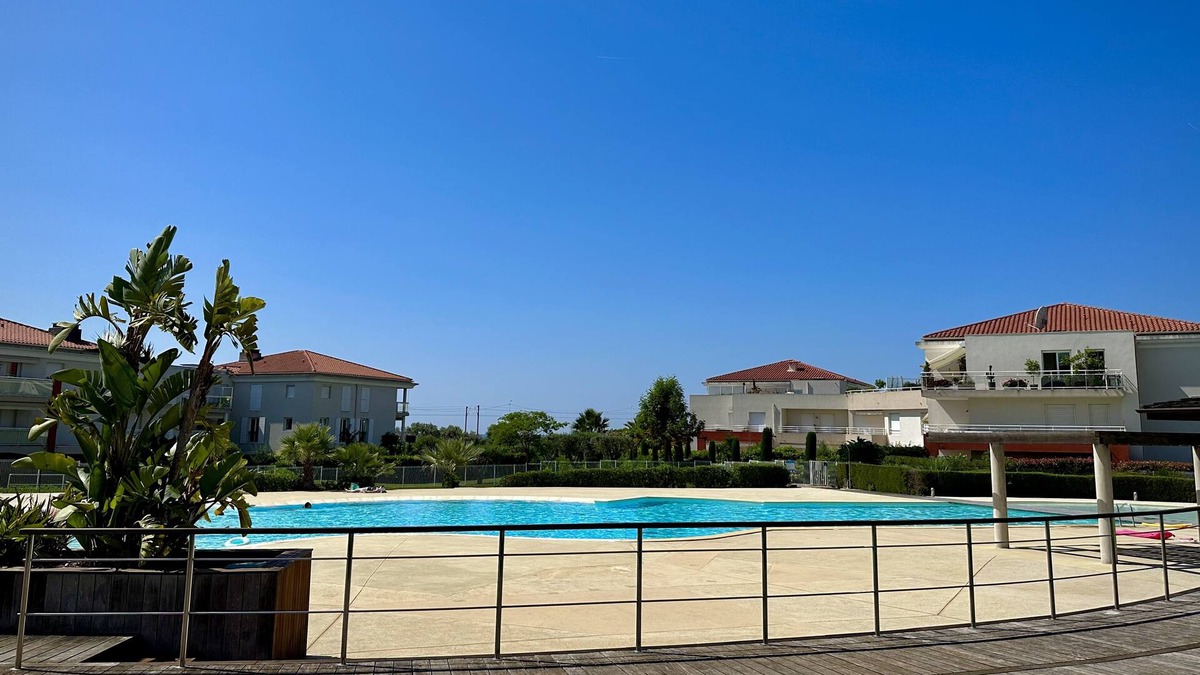 Antibes Apartment | JUAN LES PINS, Magnificent 2 room apartment with Terrace and Garden - Direct sea access
