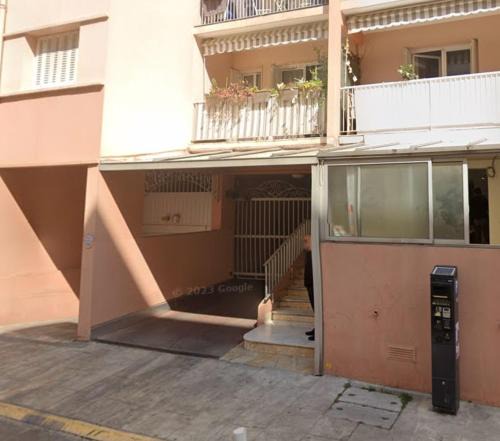 La Celle-sous-Gouzon Apartment | JUAN-LES-PINS PROCHE PLAGES et COMMERCES