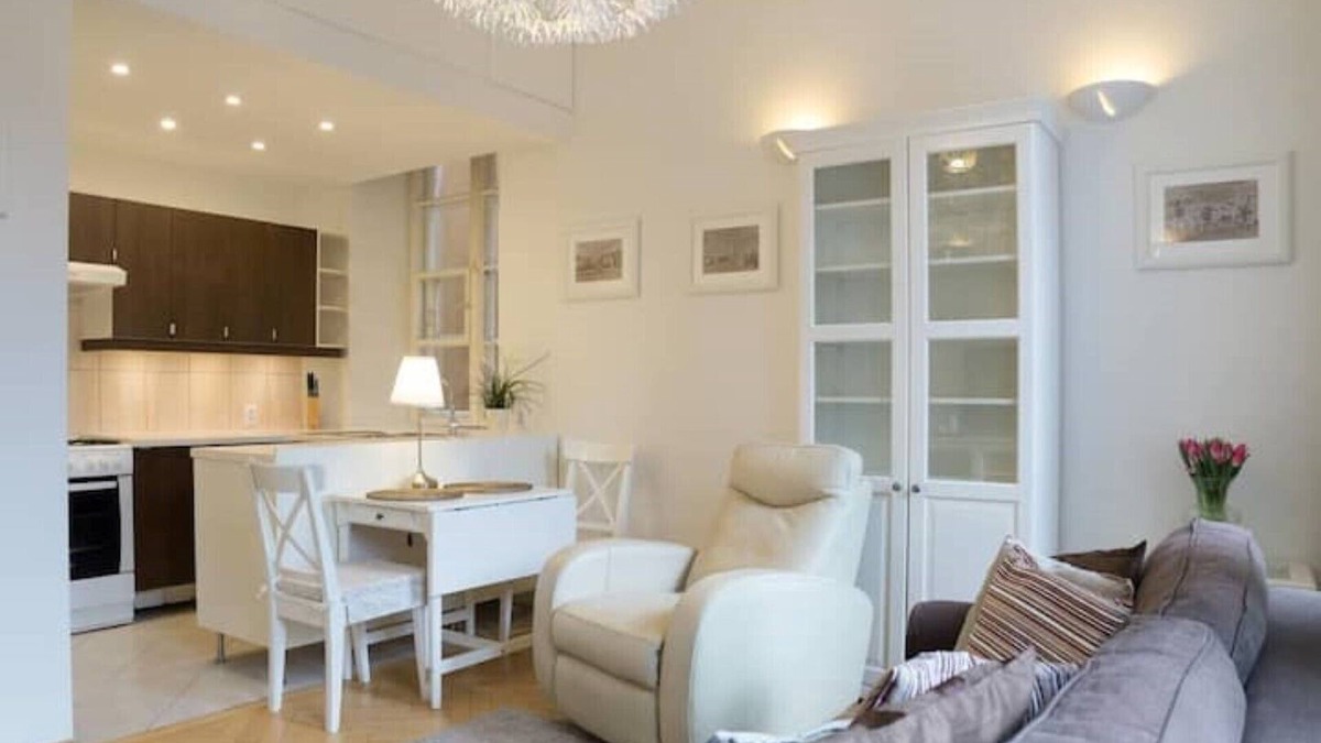 Old Town Apartment | Julia's Apartments Warsaw Old Town, Piwna