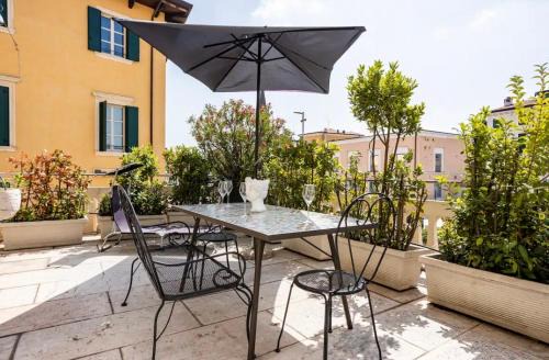 Citta Antica Apartment | Juliet's Green Terrace [FREE PARK]