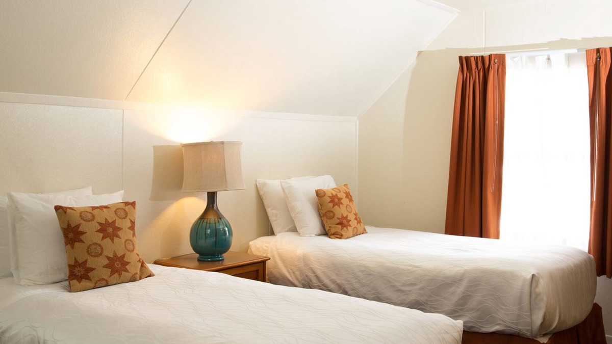 June Lake Hotel | June Lake Villager