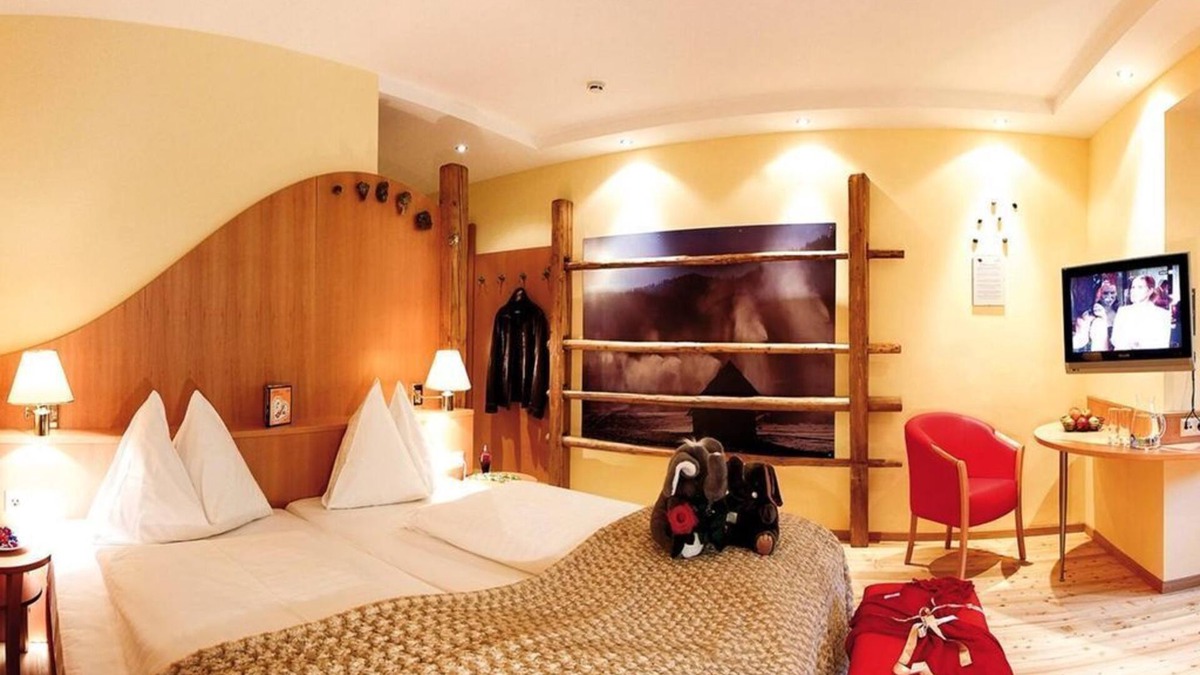 Bad Kleinkirchheim House | Junior suite Edelstein Granat - The Kirchheimerhof - Superior Refugium