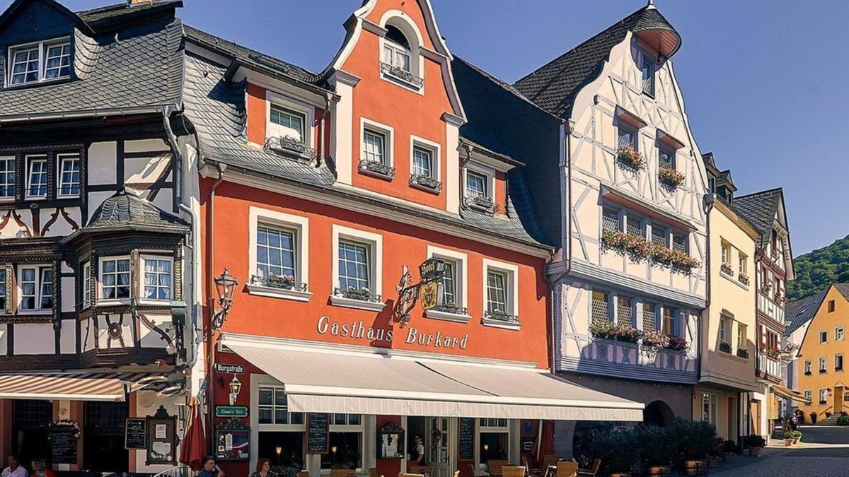 Bernkastel Bed & Breakfast | Junior Suite - Gast- und Weinhaus Burkard