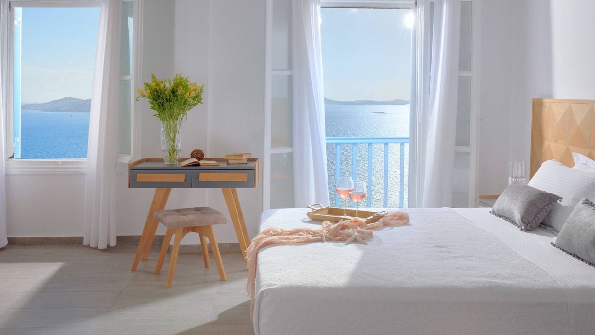Agios Stefanos House | Junior Suite with Sea View