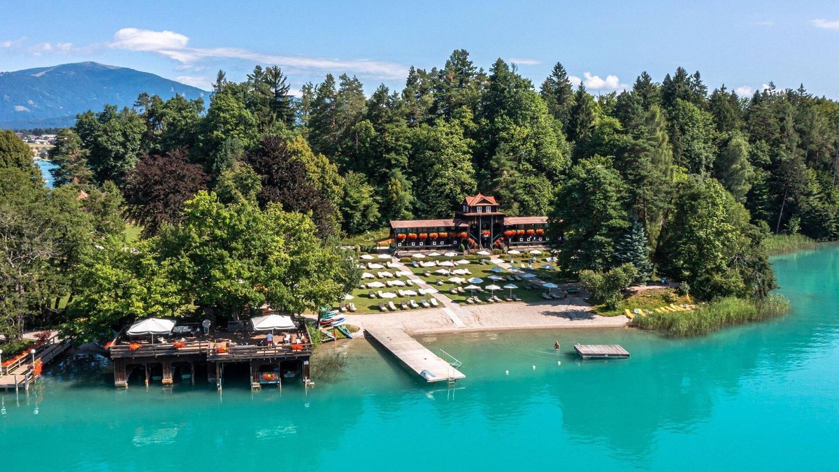 Finkenstein am Faaker See House | Juniorsuite mit Balkon - Das Inselhotel im Faaker See