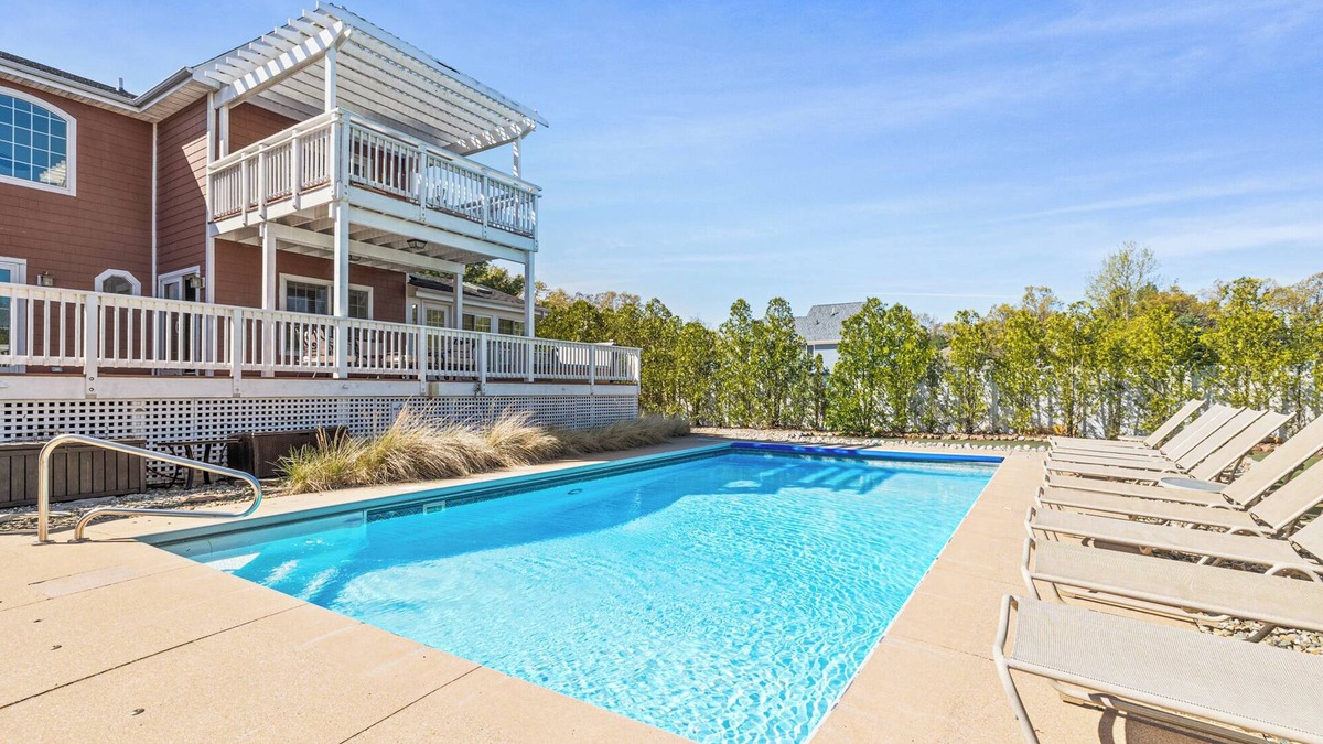 Grand Beach House | Juniper Presents: Sunny Dunes Retreat w/Pool, Hot Tub & Golf Carts