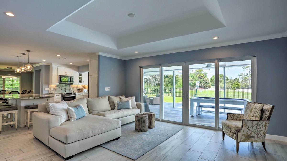Tequesta House | Jupiter Home w/Private Pool & Putting Green!