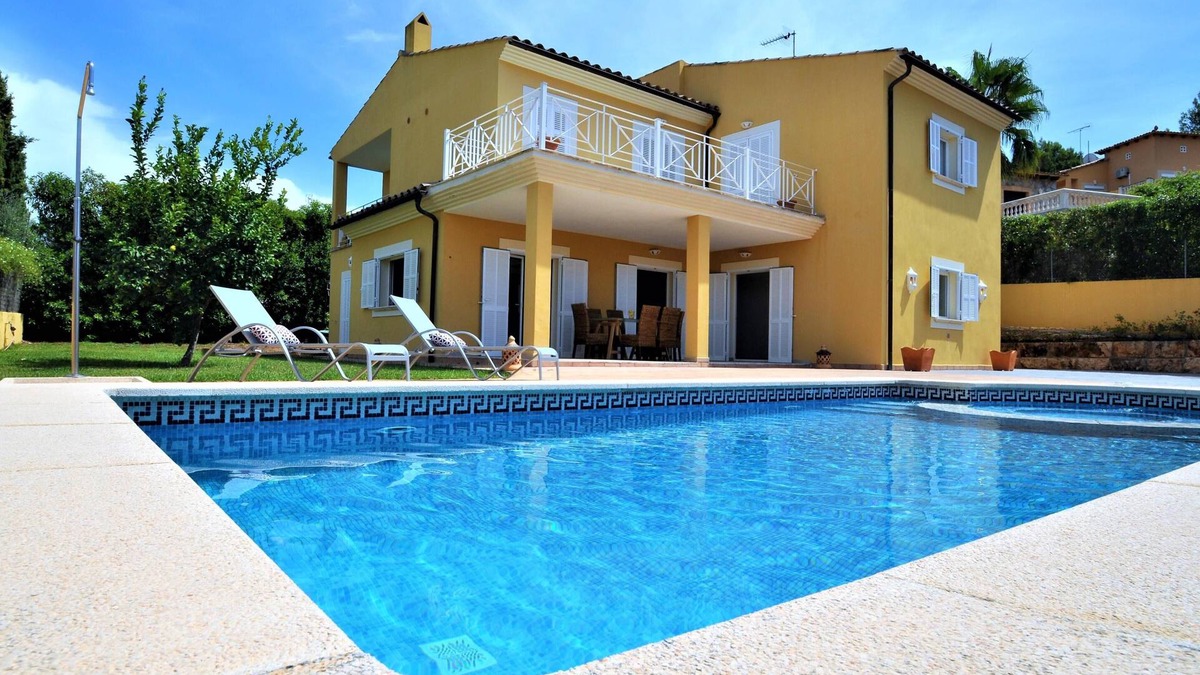 Ses Rotes Velles House | JUPITER- House in Calvia- Private Pool. BBQ- Satellite TV. Private garden- VILAONLINE - Free Wifi