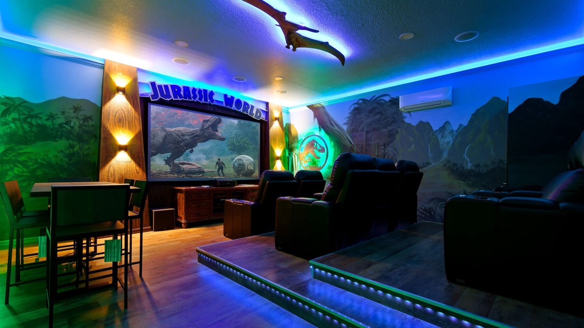 Davenport House | Jurassic Movie Room/Loft Game Room/Themed w/resort amenities