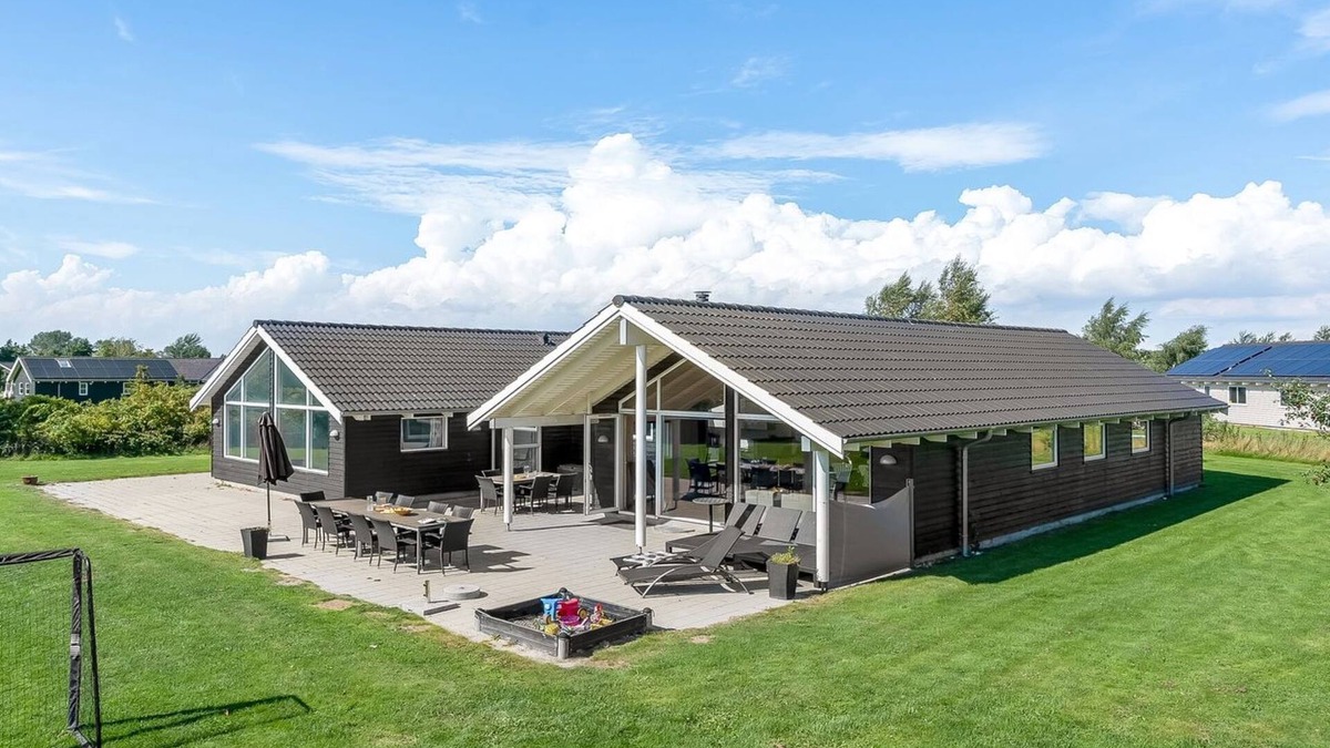 Idestrup House | "Jurgis" - 900m from the sea by Interhome