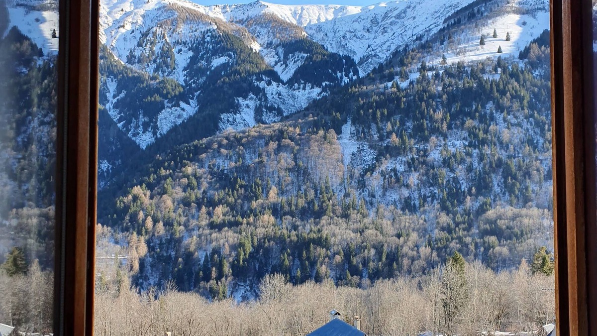 Saint-Colomban-des-Villards Apartment | Just 5 minutes from the Domaine des Sybelles! Fully equipped apartment with view.