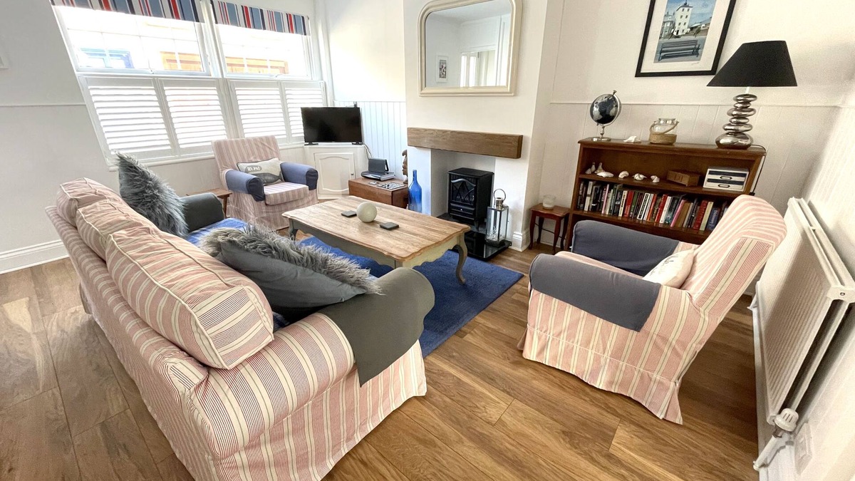 Deal Cottage | Just 50 meters from the pebble beach