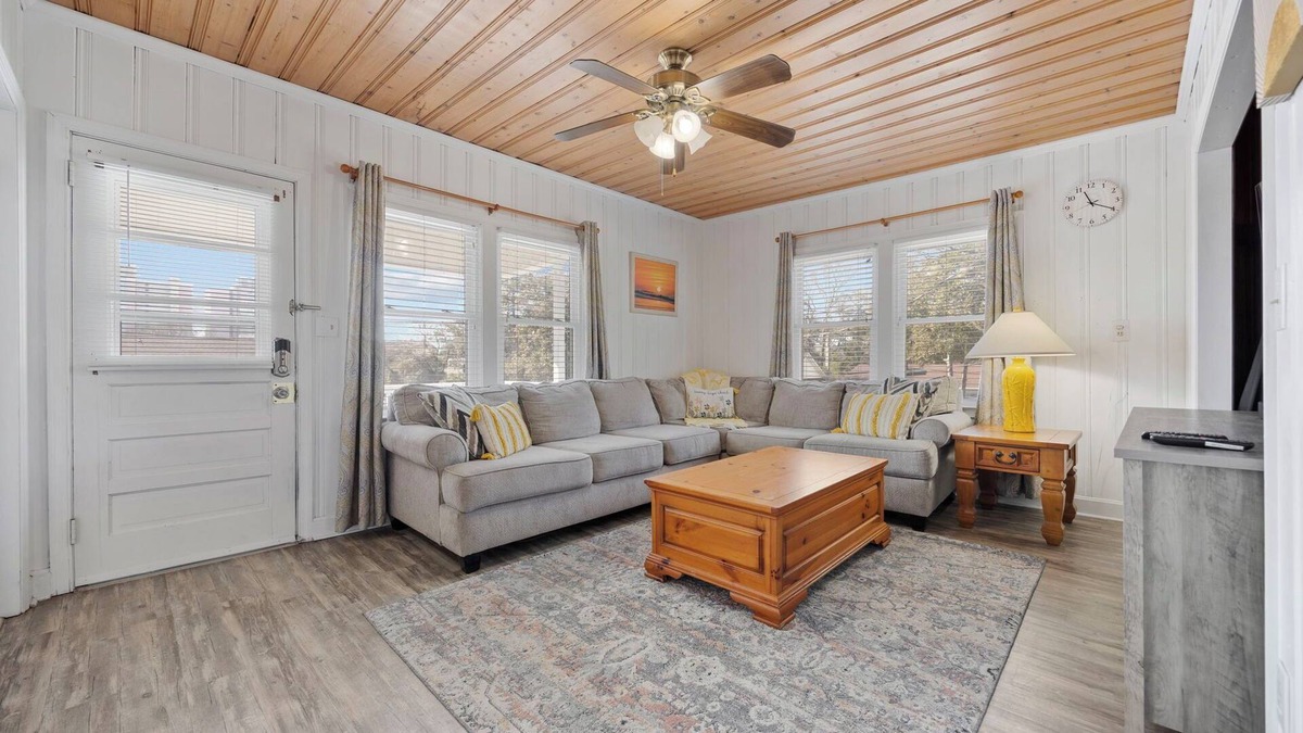 Atlantic Beach House | Just a 1/4 mile walk from beach access in North Myrtle Beach!