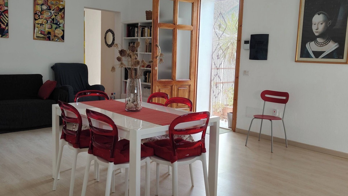 Calasetta House | Just a few steps from the magnificent Sottotorre beach