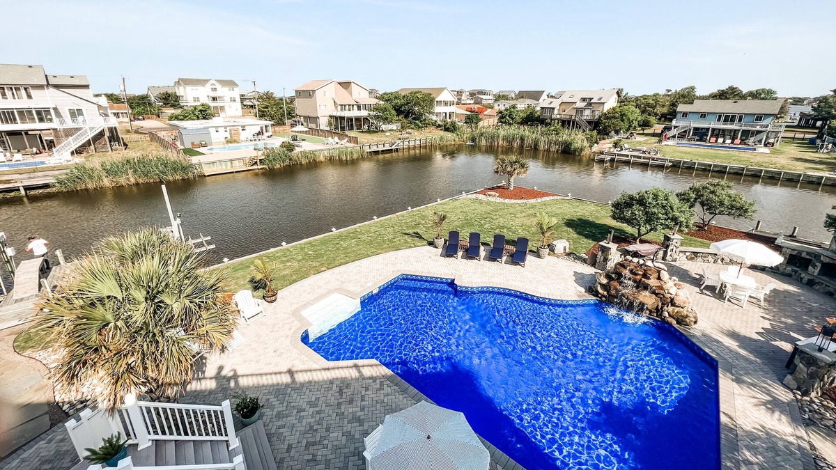Sandbridge Cottage | Just Like Heaven- Sandbridge - Waterfront Luxury w/ Backyard Oasis & Golf Cart
