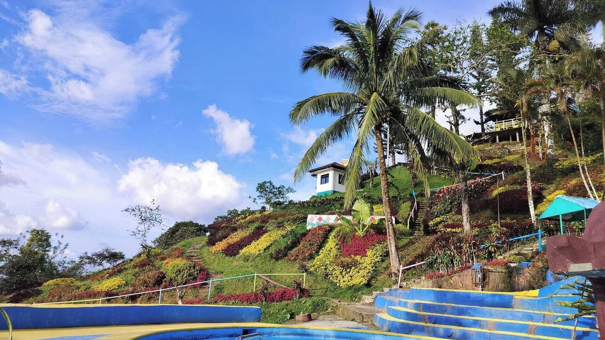 Balamban Hotel | JVR Island in the Sky Resort