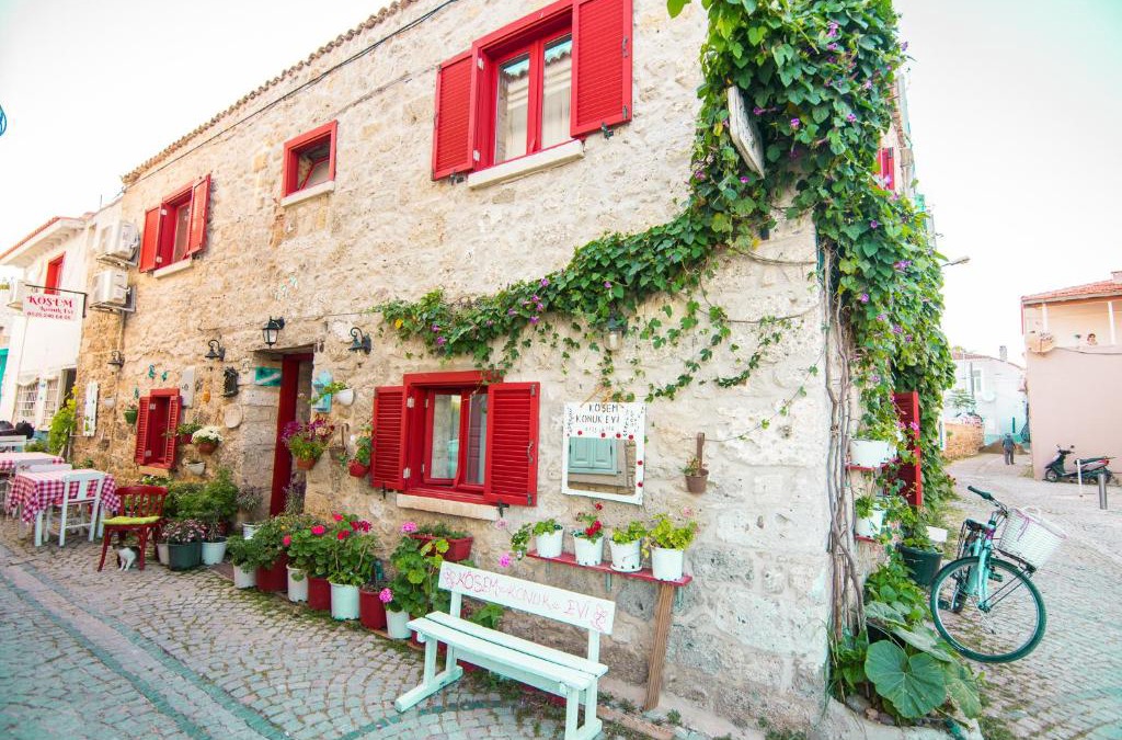 Hacımemis House | Köşem Konukevi