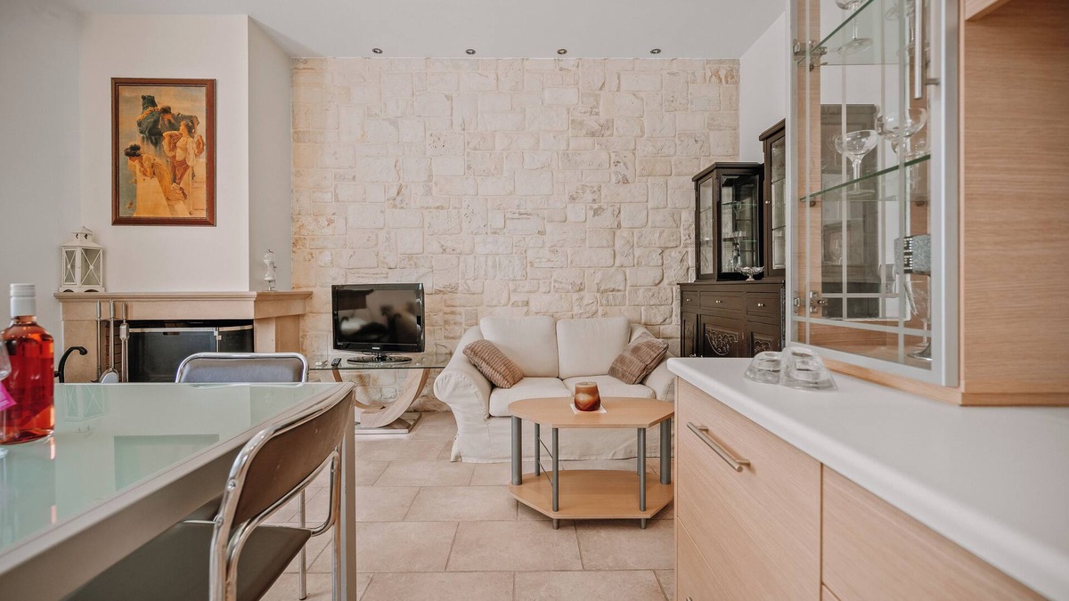 Ierapetra Apartment | K&F Apt in the center of Ierapetra by Hospi