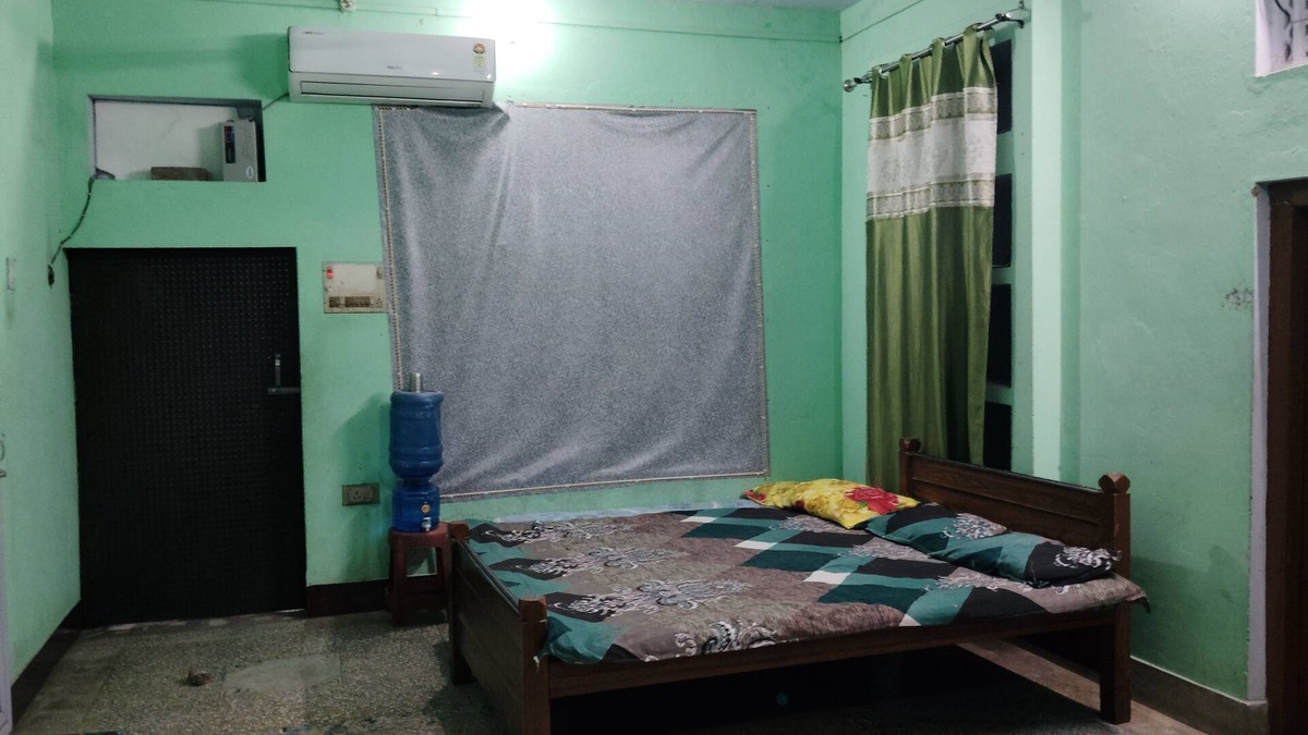 Sigra Apartment | K. S. N. Varanasi Paying guest house.suitable for all