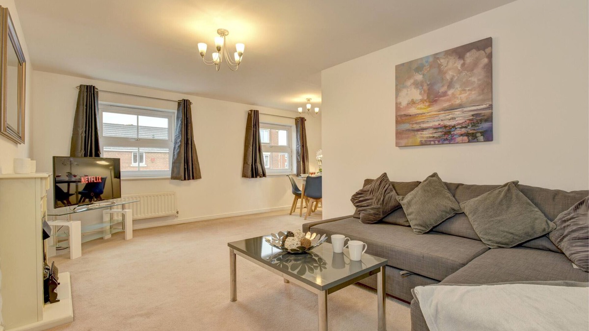 Chilton Trinity Apartment | K Suites - Cozy 2 bed Apt w/free parking