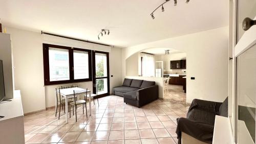 Castelfidardo Apartment | K03 - Castelfidardo, ampio quadrilocale comodo ai servizi