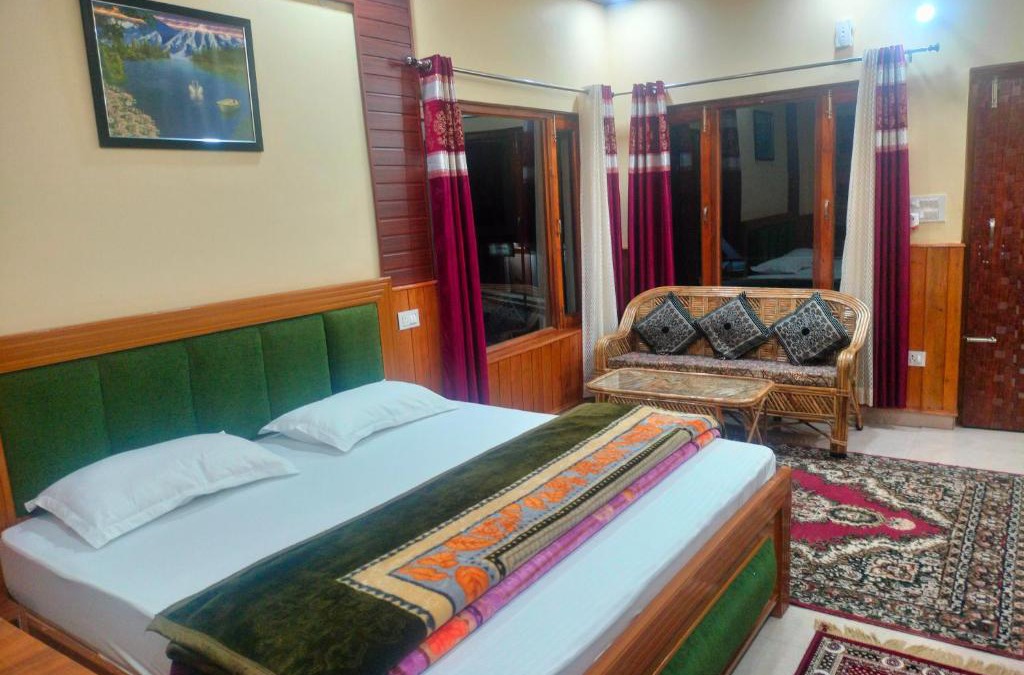 Tehri House | Kaafal hotel & restaurant