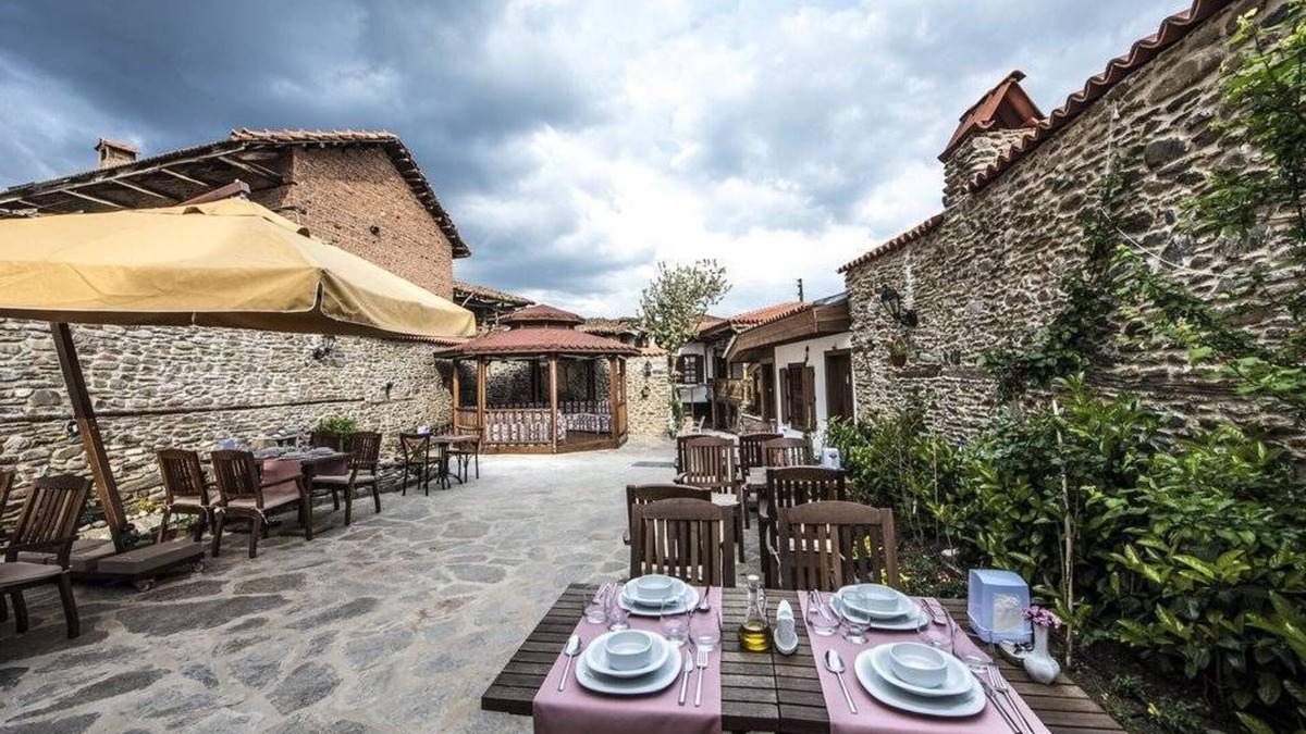 Birgi Hotel | Kadilar Pasazade Konagi Butik Otel