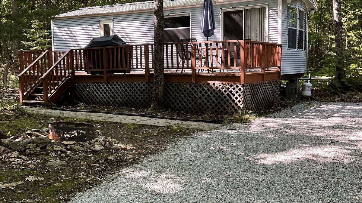 Manitoulin District House | Kagawong Blue